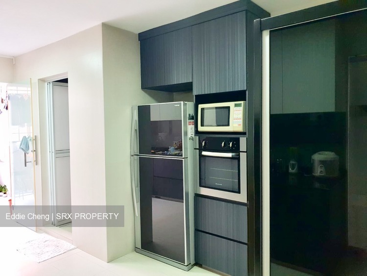 Blk 545 Hougang Avenue 8 (Hougang), HDB Executive #199689222